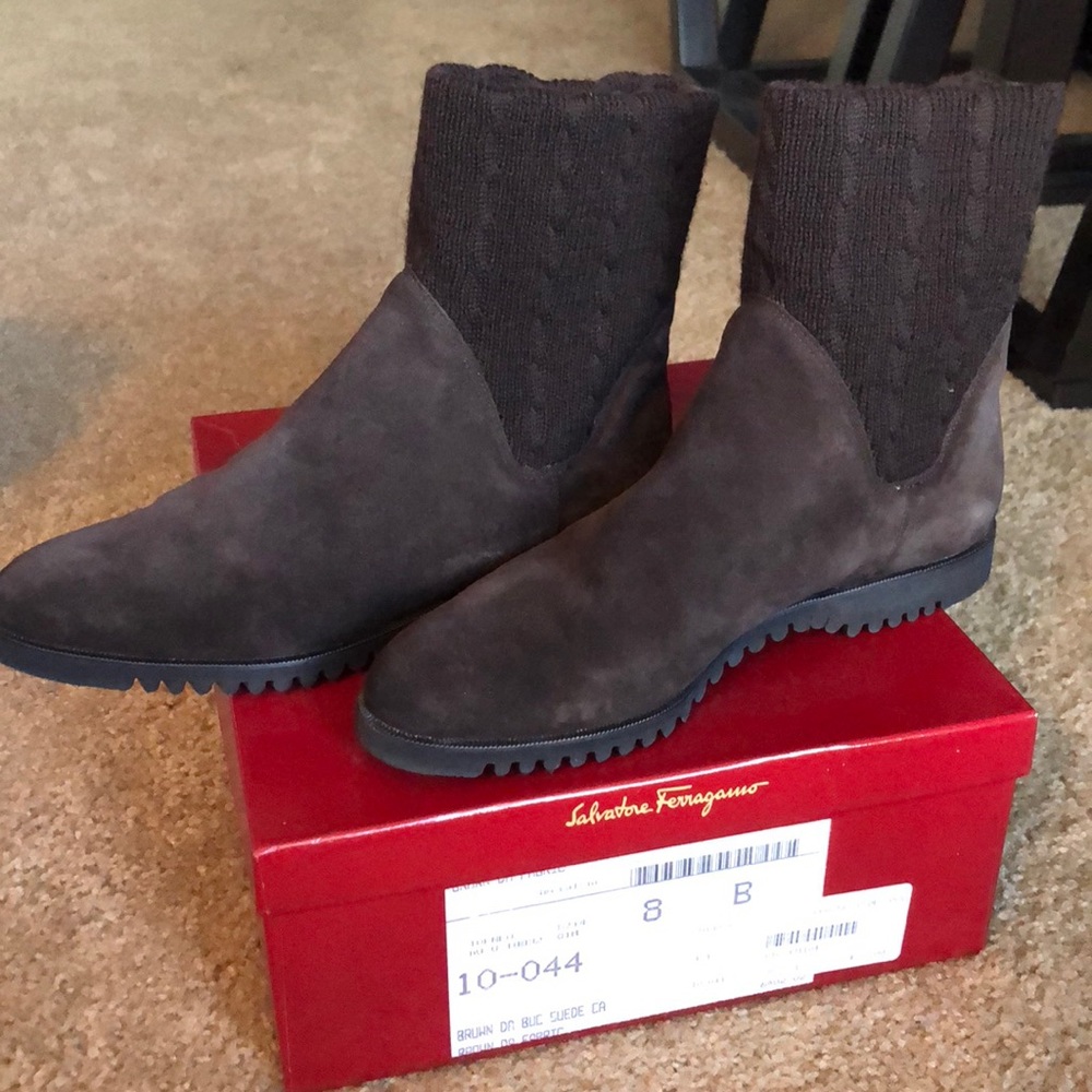 Salvatore Ferragamo strech boots brown 8 NEW